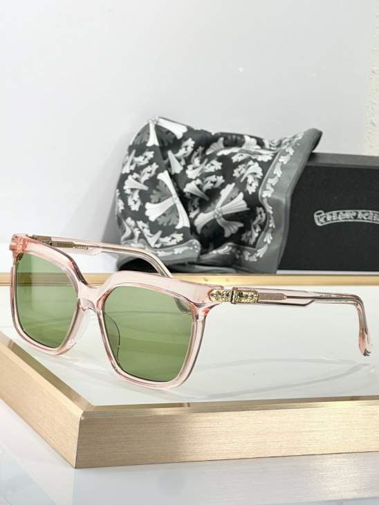 Picture of Chrome Hearts Sunglasses _SKUfw71074609fw